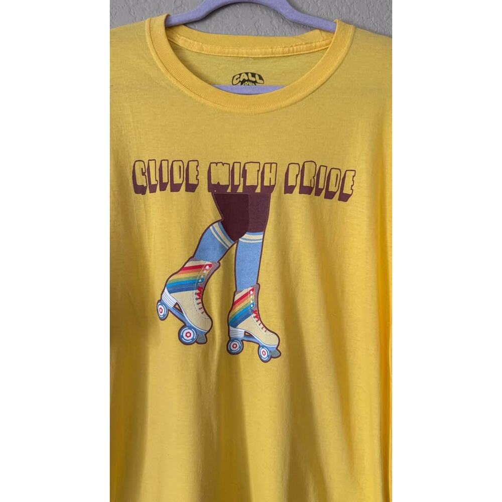 Glide With Pride Tee Xl Yellow Lbgtq View 2